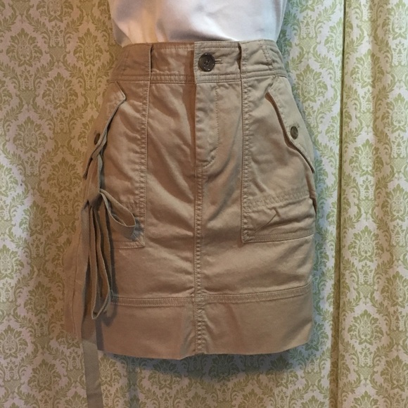 Banana Republic Dresses & Skirts - ✨HOST PICK✨ Banana Republic khaki miniskirt